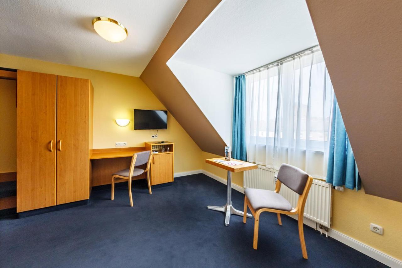 City-Pension Dessau-Rosslau Hotel Екстериор снимка